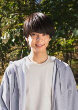 堀海登扮する猫戸湊。(c)「佐原先生と土岐くん」製作委員会・MBS