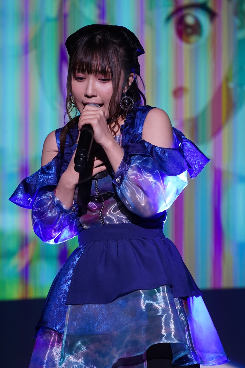 鈴木愛奈