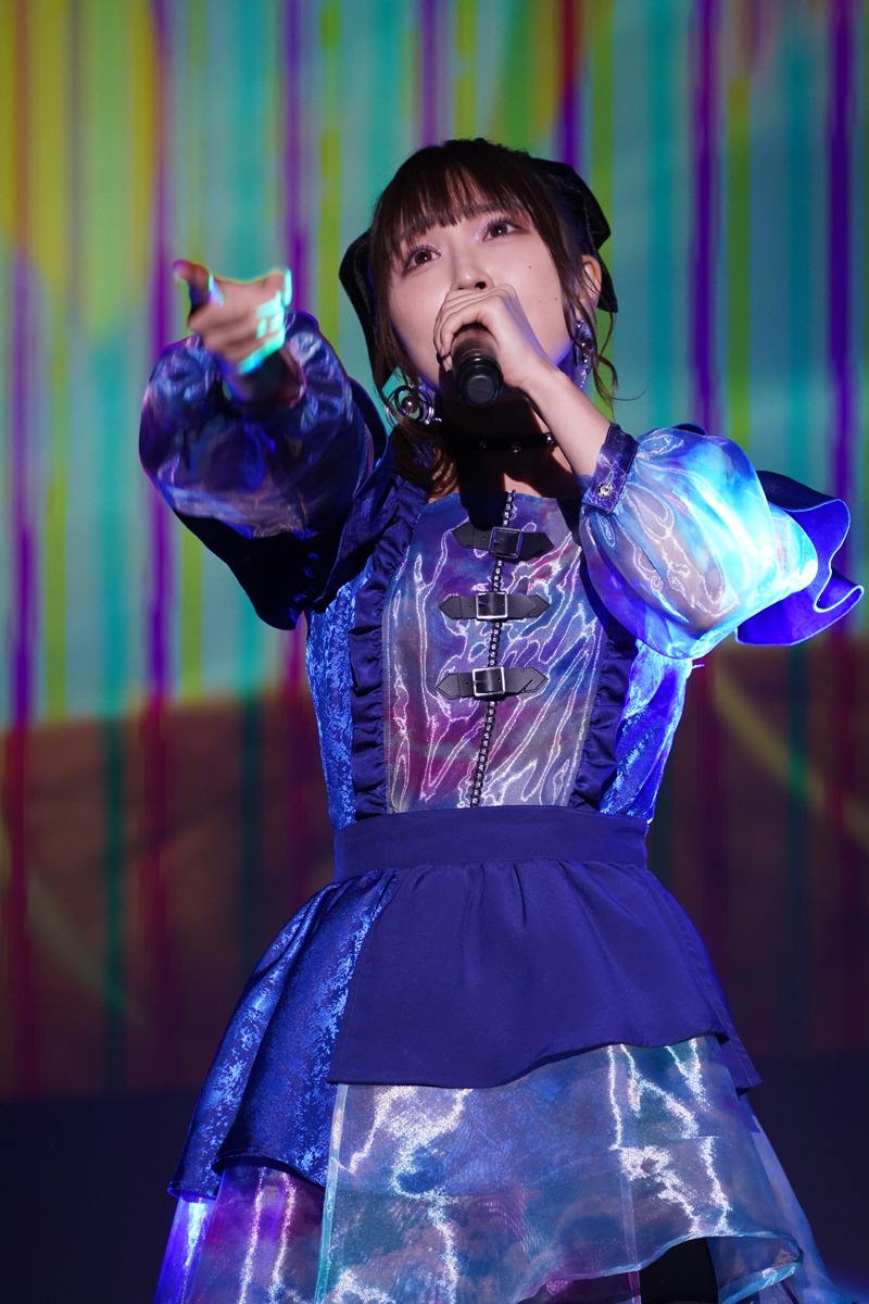 鈴木愛奈
