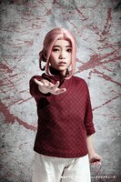 高乘蒼葉演じるメイ。