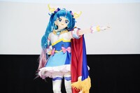 名乗りを披露するキュアスカイ。