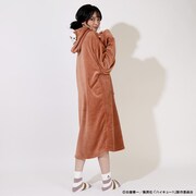 「ハイキュー!!もふもふ着る毛布 アカアシフクロウ」着用イメージ