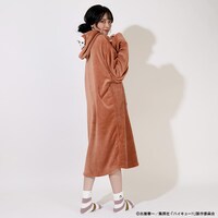 「ハイキュー!!もふもふ着る毛布 アカアシフクロウ」着用イメージ