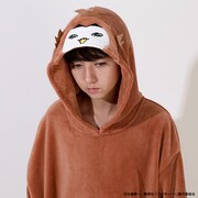 「ハイキュー!!もふもふ着る毛布 アカアシフクロウ」着用イメージ