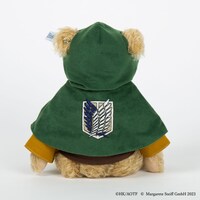 「『進撃の巨人』10周年記念グッズ 進撃の巨人×シュタイフ エレン・イェーガーテディベア」