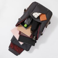 TVアニメ「ゴブリンスレイヤー」をモチーフにしたバックパック。