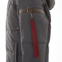 TVアニメ「ゴブリンスレイヤー」をモチーフにしたアウター。