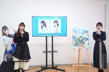 左から鈴木愛奈、花井美春。