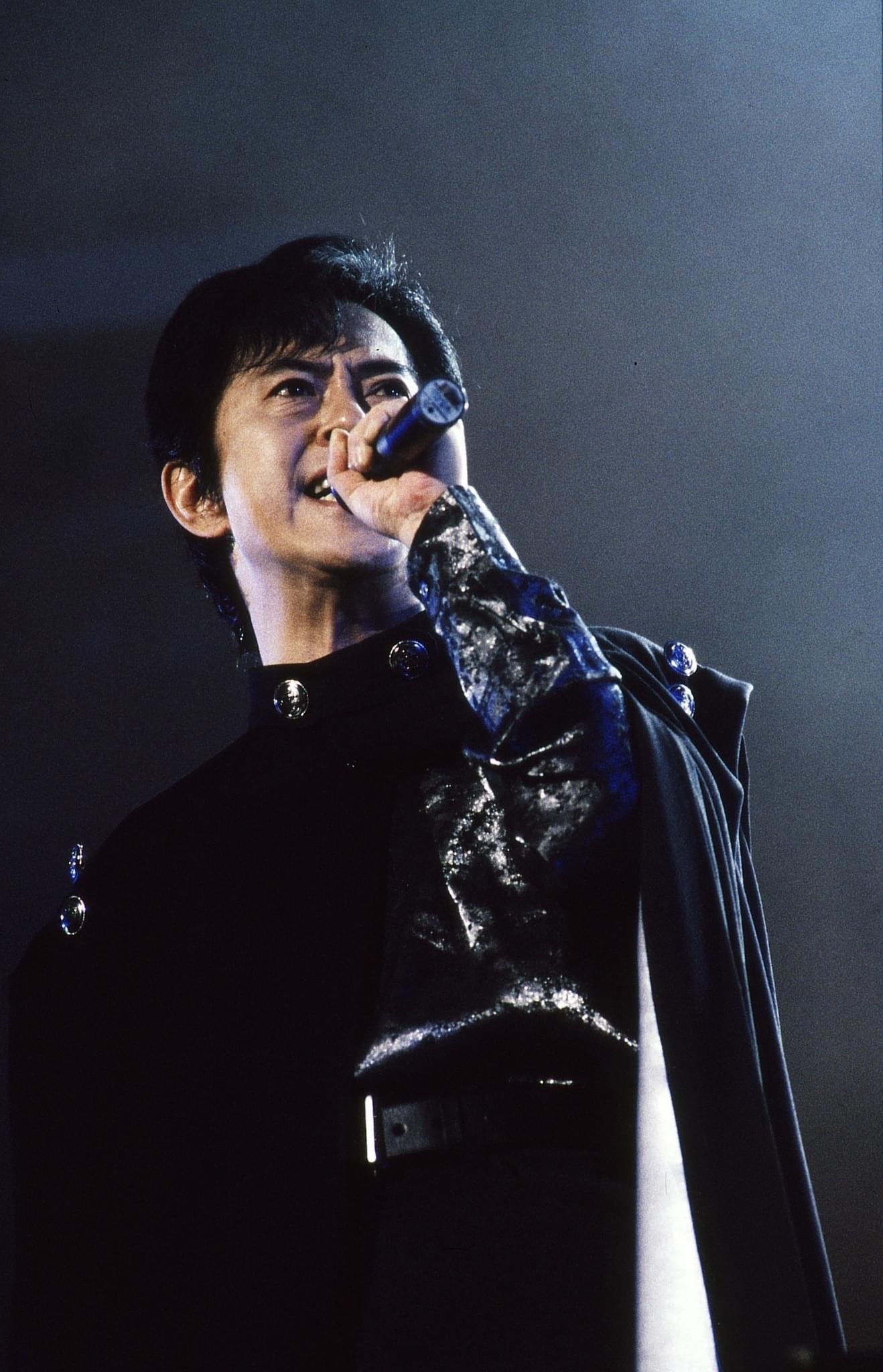 1999年に「24時間1000曲ライブ」に挑んだ際の水木一郎。