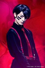 立花裕大扮する無陀野無人。