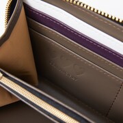 院田唐音モデルの長財布。