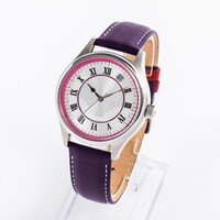 花園羽香里モデルの腕時計。