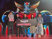 TVアニメ「グレンダイザーU」制作発表会の様子。左から福田己津央総監督、下野紘、入野自由、田中美海、戸松遥。
