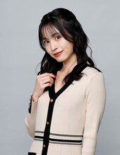 大谷凜香扮する小鳥遊優梨子。 (c)「蜜と毒」製作委員会2024