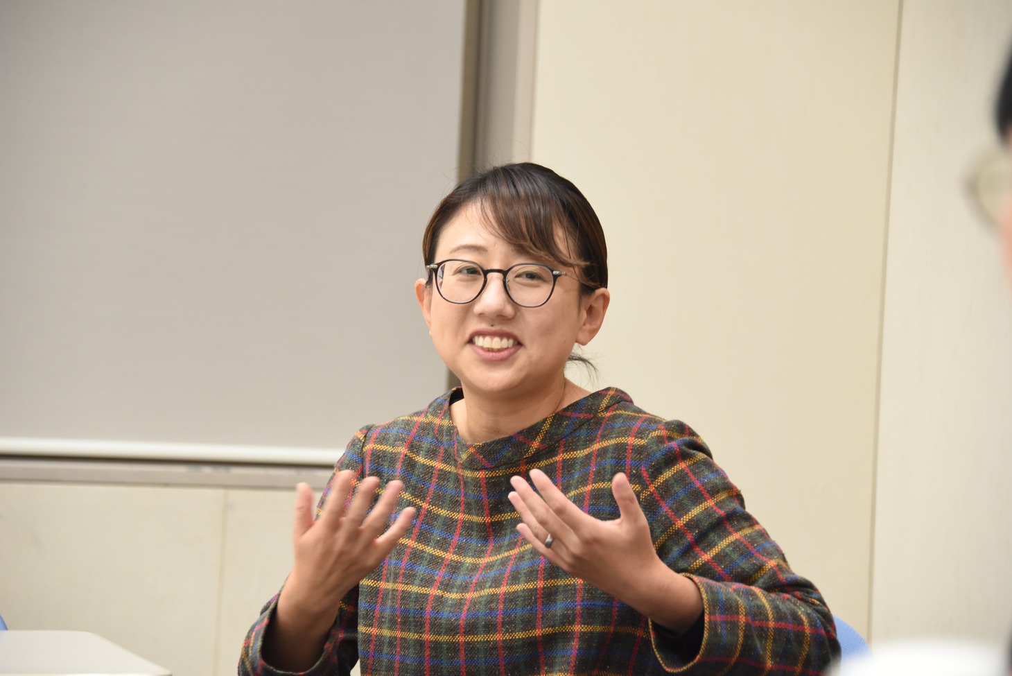 助宗佑美氏