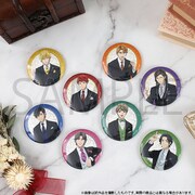 トレーディング缶バッジ8種。