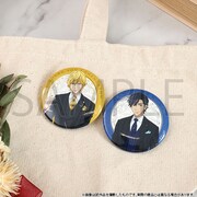 トレーディング缶バッジの使用例。