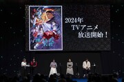 TVアニメ「逃げ上手の若君」ステージイベントより。左から日野まり、鈴代紗弓、結川あさき、悠木碧、中村悠一。 (c)SHUEISHA Inc. All rights reserved.