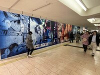 新宿駅西口地下の様子。