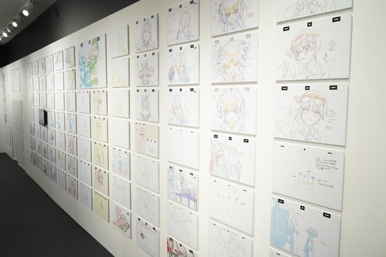五等分の花嫁』アニメ原画展 Engagement」の様子。 - 「五等分の
