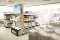 「『五等分の花嫁』アニメ原画展 Engagement」物販スペース