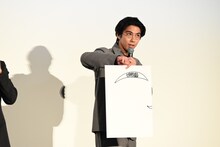 賀来賢人が「アーニャの好きなところ」というテーマで描いたイラスト。