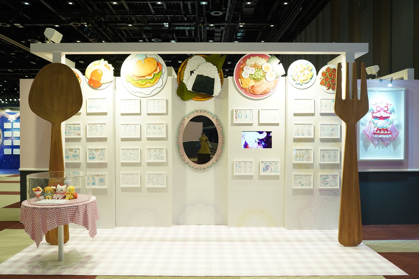 「デリシャスパーティ♡プリキュア」の展示。