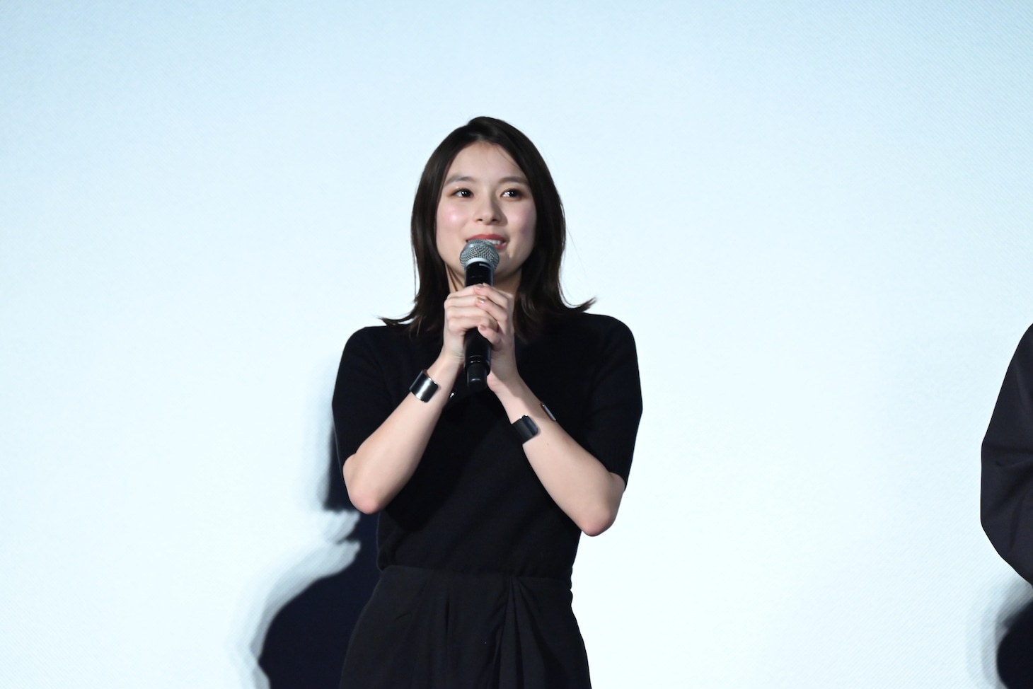 芳根京子