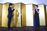 「傷物語 -こよみヴァンプ-」公開記念舞台挨拶の様子。