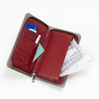 「フリーレン モデル スマホショルダーマルチケース 葬送のフリーレン」