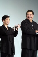 左から矢本悠馬、勝矢。