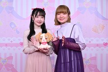 左から長縄まりあ、種崎敦美。