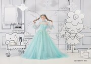 「ご近所物語」をモチーフにした「LU-1007 Blue Green」。