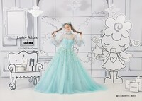 「ご近所物語」をモチーフにした「LU-1007 Blue Green」。