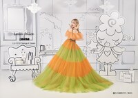 「ご近所物語」をモチーフにした「LU-1010 Orange×Green」。爽やかなカラーリングのドレス。身頃のドレープとふんわりと揺れる袖が特徴だ。ウェストベルトでスタイルアップもできる。