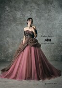 「NANA」のナナをモチーフにした「LU-1012 Pink」。