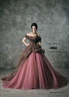 「NANA」のナナをモチーフにした「LU-1012 Pink」。