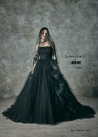 「NANA」のナナをモチーフにした「LU-1013 Black」。