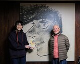 パーソナリティの吉田尚記アナウンサー（左）とちばてつや（右）。