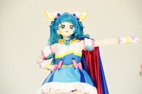 名乗りを披露するキュアスカイ。