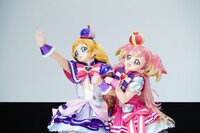 左からキュアフレンディ、キュアワンダフル。