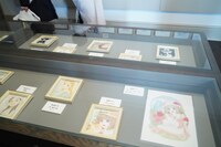 旧尾崎テオドラ邸2階のギャラリー。