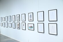 「DESIGNS 永野護デザイン展」より、「重戦機エルガイム」の展示エリア。 (c)創通・サンライズ