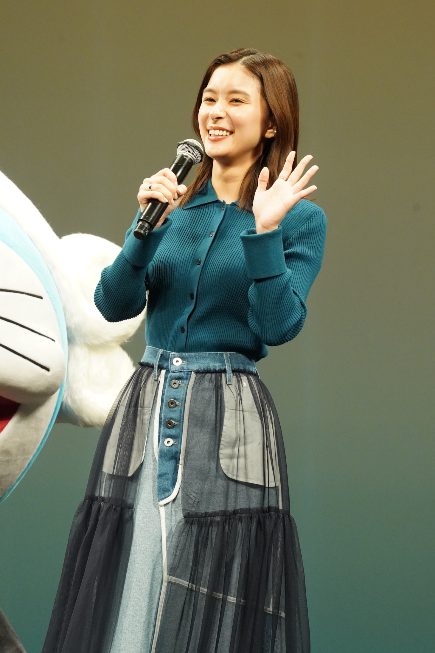 芳根京子