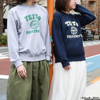 「K2 帝都大カレッジトレーナー」の着用イメージ。