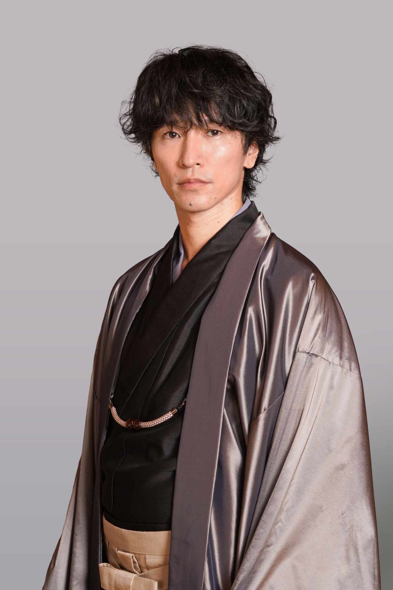 増田昇太扮する毛利明。