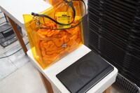 「PSYCHO-PASS サイコパス 10周年記念展覧会 CHROMESTHESIA SCOPE」物販スペースの様子。