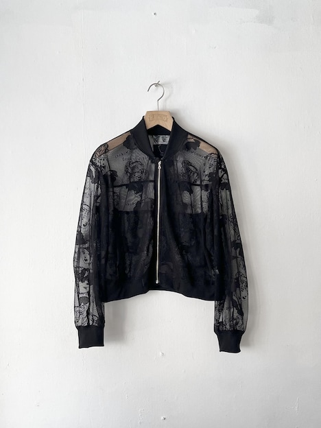 「『野崎ふみこ×RBTXCO』レースMA-1」のブラック。