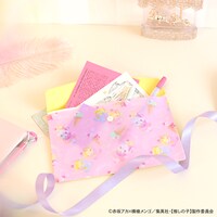 「【推しの子】｜エンベロープケース（アイ・アクア・ルビー）」使用イメージ。