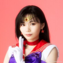 岡本姫奈演じるセーラーマーズ。（Team MOON）(c)武内直子・PNP／乃木坂46版 ミュージカル「美少女戦士セーラームーン」製作委員会2024